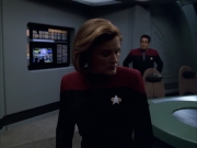 extant_StarTrek_VOY_6x01-EquinoxPart2_03482.jpg