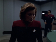 extant_StarTrek_VOY_6x01-EquinoxPart2_03483.jpg