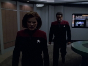 extant_StarTrek_VOY_6x01-EquinoxPart2_03487.jpg