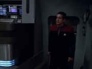 extant_StarTrek_VOY_6x01-EquinoxPart2_03495.jpg