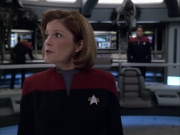 extant_StarTrek_VOY_6x01-EquinoxPart2_03518.jpg
