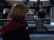 extant_StarTrek_VOY_6x01-EquinoxPart2_03522.jpg