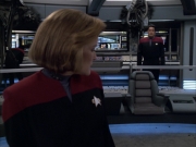 extant_StarTrek_VOY_6x01-EquinoxPart2_03525.jpg
