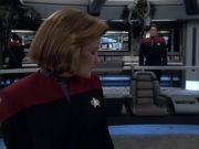 extant_StarTrek_VOY_6x01-EquinoxPart2_03527.jpg