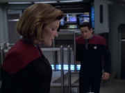 extant_StarTrek_VOY_6x01-EquinoxPart2_03537.jpg