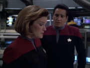 extant_StarTrek_VOY_6x01-EquinoxPart2_03549.jpg