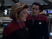 extant_StarTrek_VOY_6x01-EquinoxPart2_03563.jpg