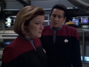extant_StarTrek_VOY_6x01-EquinoxPart2_03570.jpg