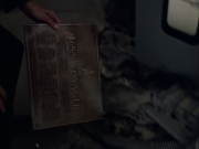extant_StarTrek_VOY_6x01-EquinoxPart2_03588.jpg