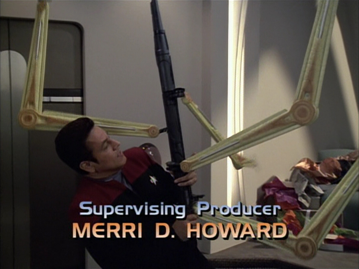 extant_StarTrek_VOY_6x02-SurvivalInstinct_00335.jpg