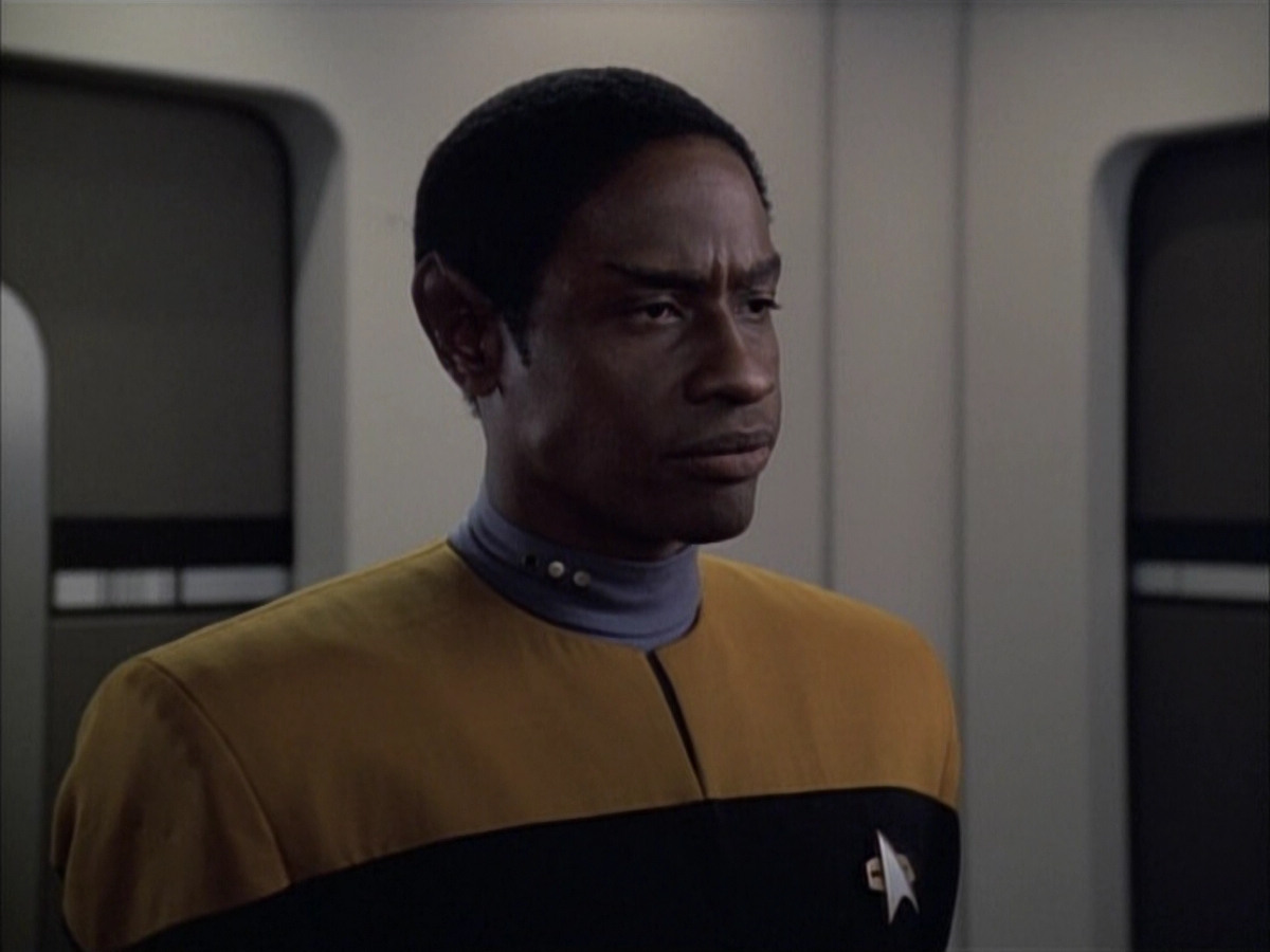 extant_StarTrek_VOY_6x02-SurvivalInstinct_00403.jpg