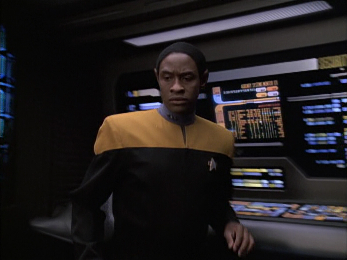 extant_StarTrek_VOY_6x02-SurvivalInstinct_01055.jpg