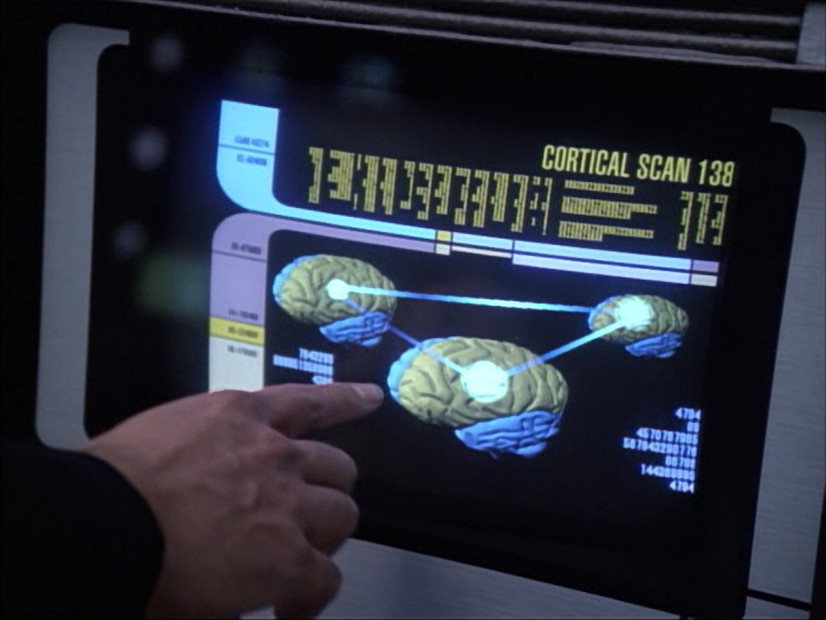 extant_StarTrek_VOY_6x02-SurvivalInstinct_01579.jpg