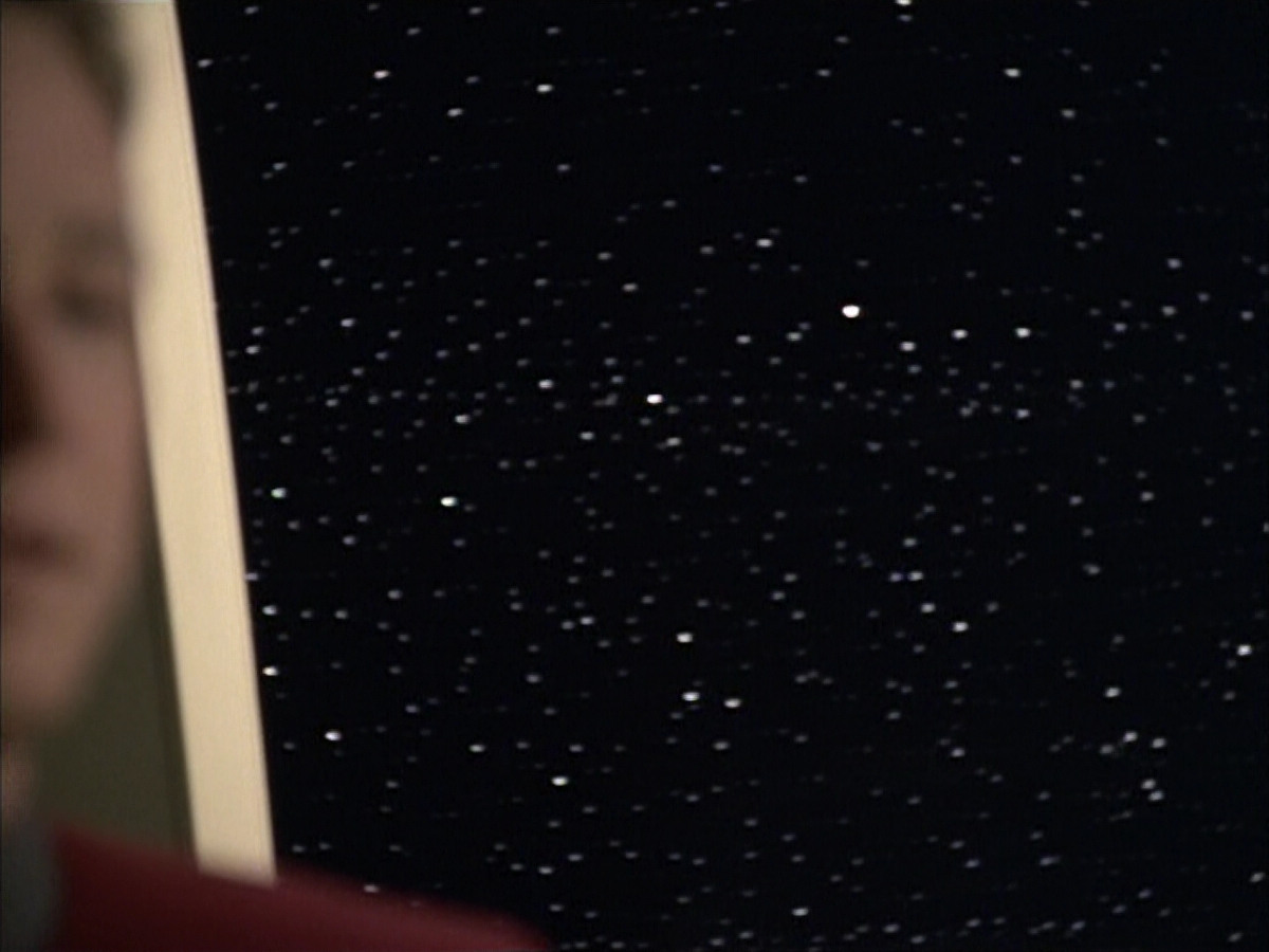 extant_StarTrek_VOY_6x02-SurvivalInstinct_01939.jpg