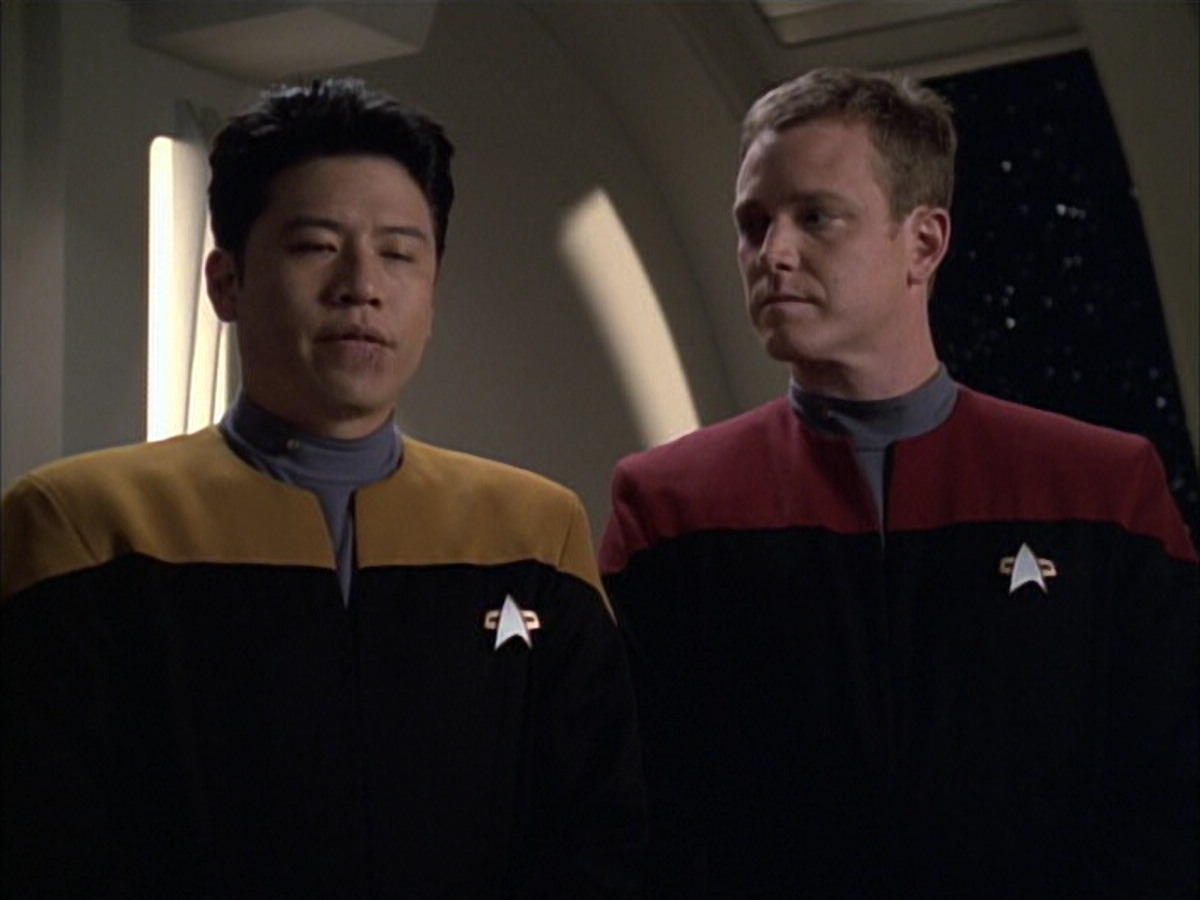 extant_StarTrek_VOY_6x02-SurvivalInstinct_01973.jpg