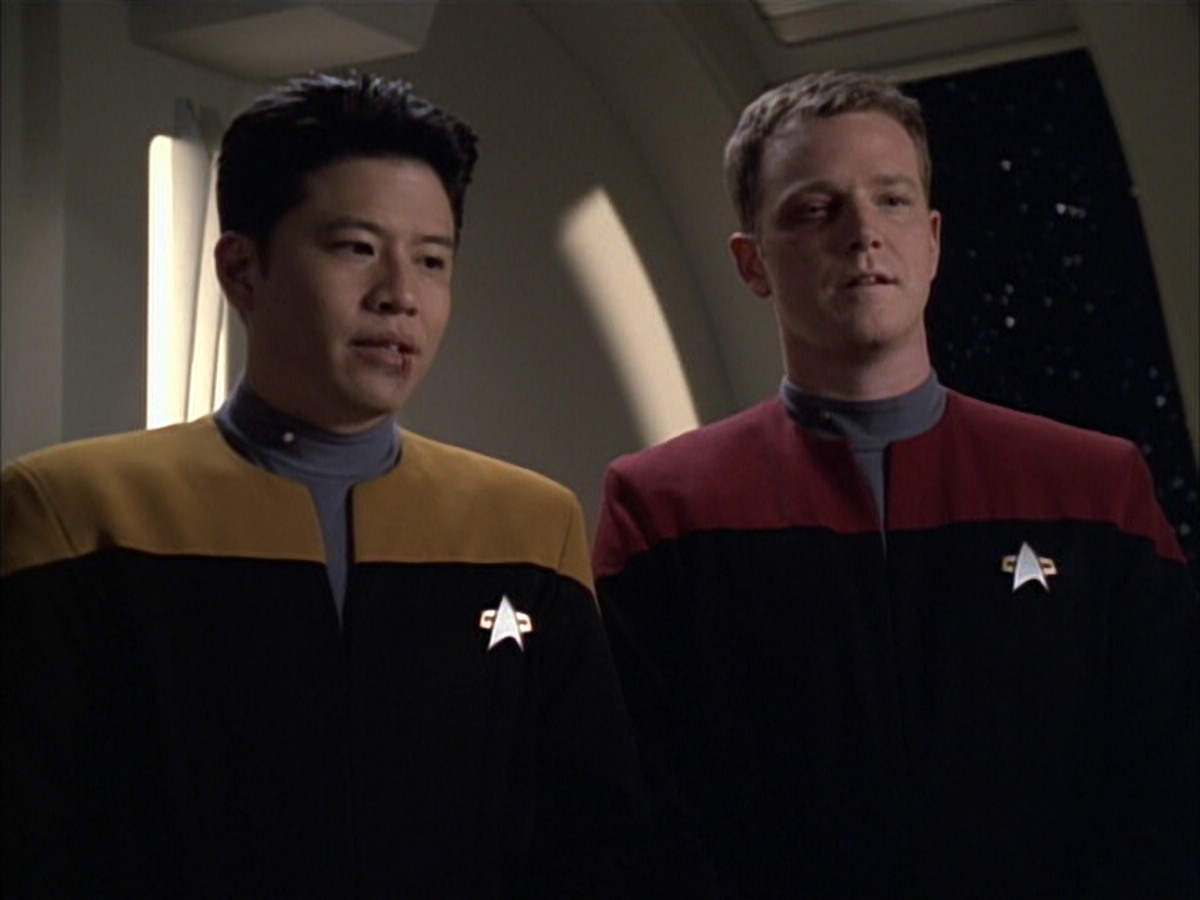 extant_StarTrek_VOY_6x02-SurvivalInstinct_01978.jpg