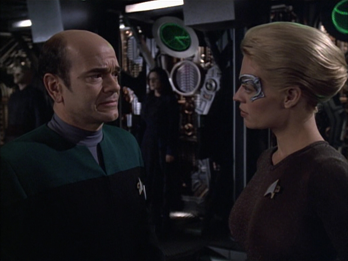 extant_StarTrek_VOY_6x02-SurvivalInstinct_02380.jpg
