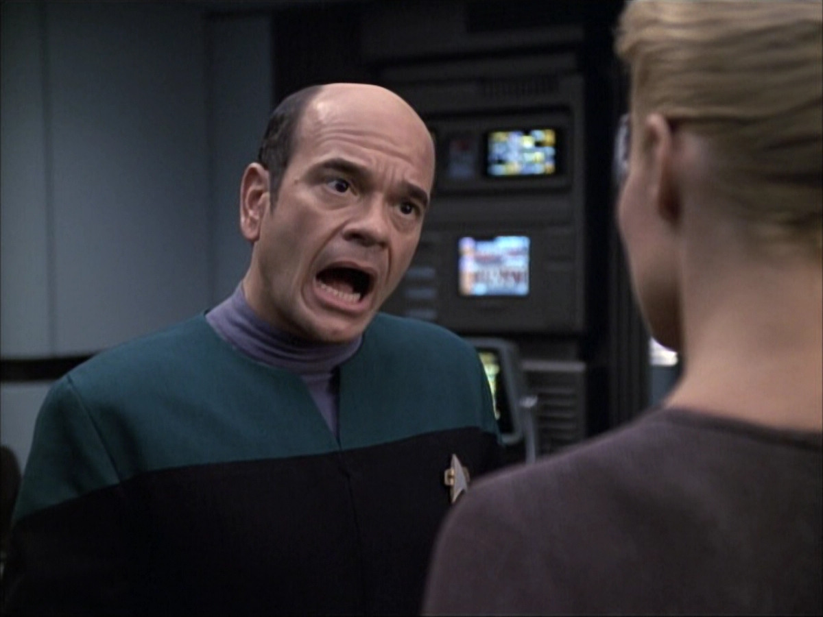 extant_StarTrek_VOY_6x02-SurvivalInstinct_02926.jpg