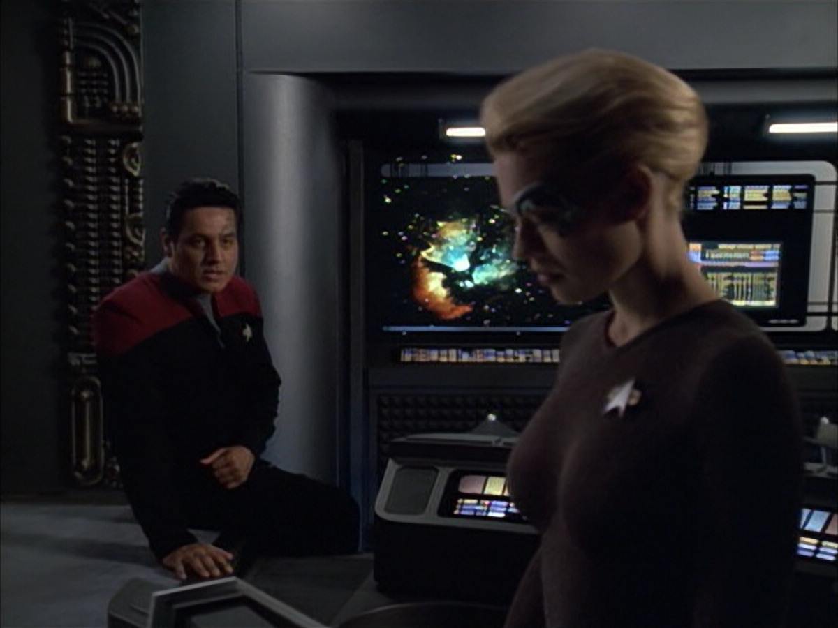 extant_StarTrek_VOY_6x02-SurvivalInstinct_03000.jpg