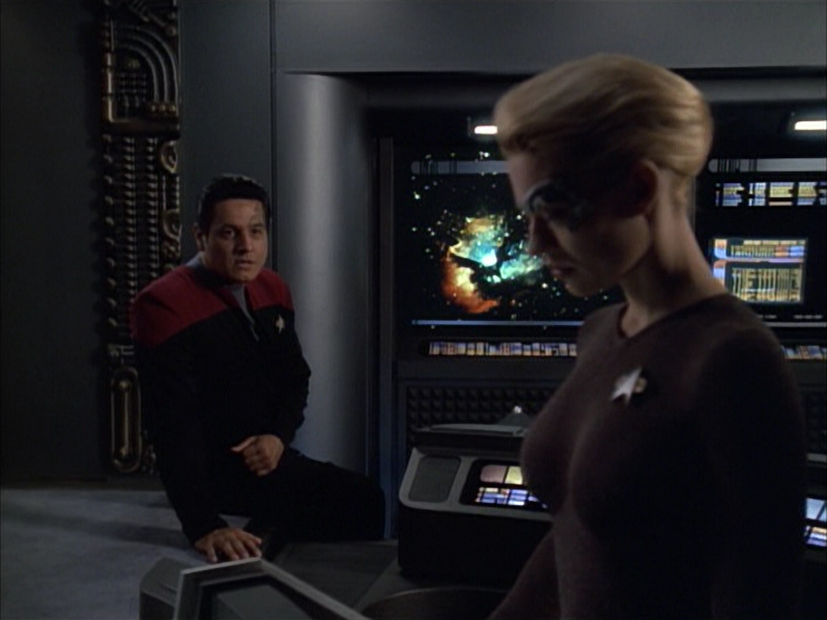 extant_StarTrek_VOY_6x02-SurvivalInstinct_03004.jpg