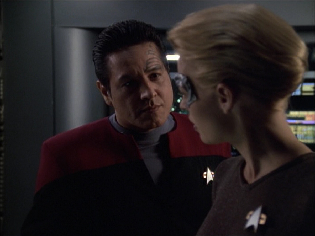 extant_StarTrek_VOY_6x02-SurvivalInstinct_03048.jpg