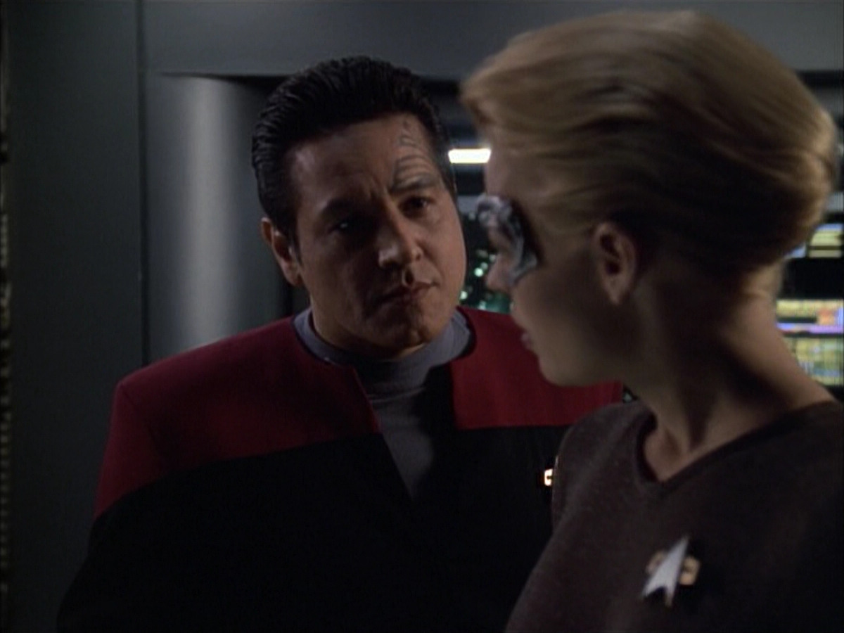 extant_StarTrek_VOY_6x02-SurvivalInstinct_03049.jpg