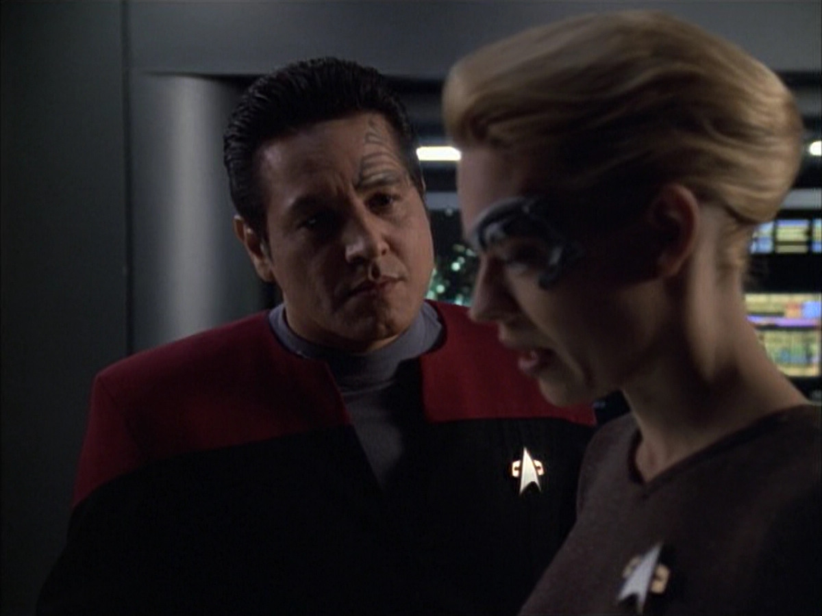 extant_StarTrek_VOY_6x02-SurvivalInstinct_03056.jpg