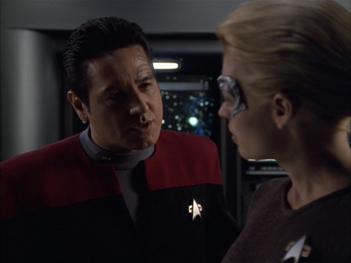 extant_StarTrek_VOY_6x02-SurvivalInstinct_03095.jpg