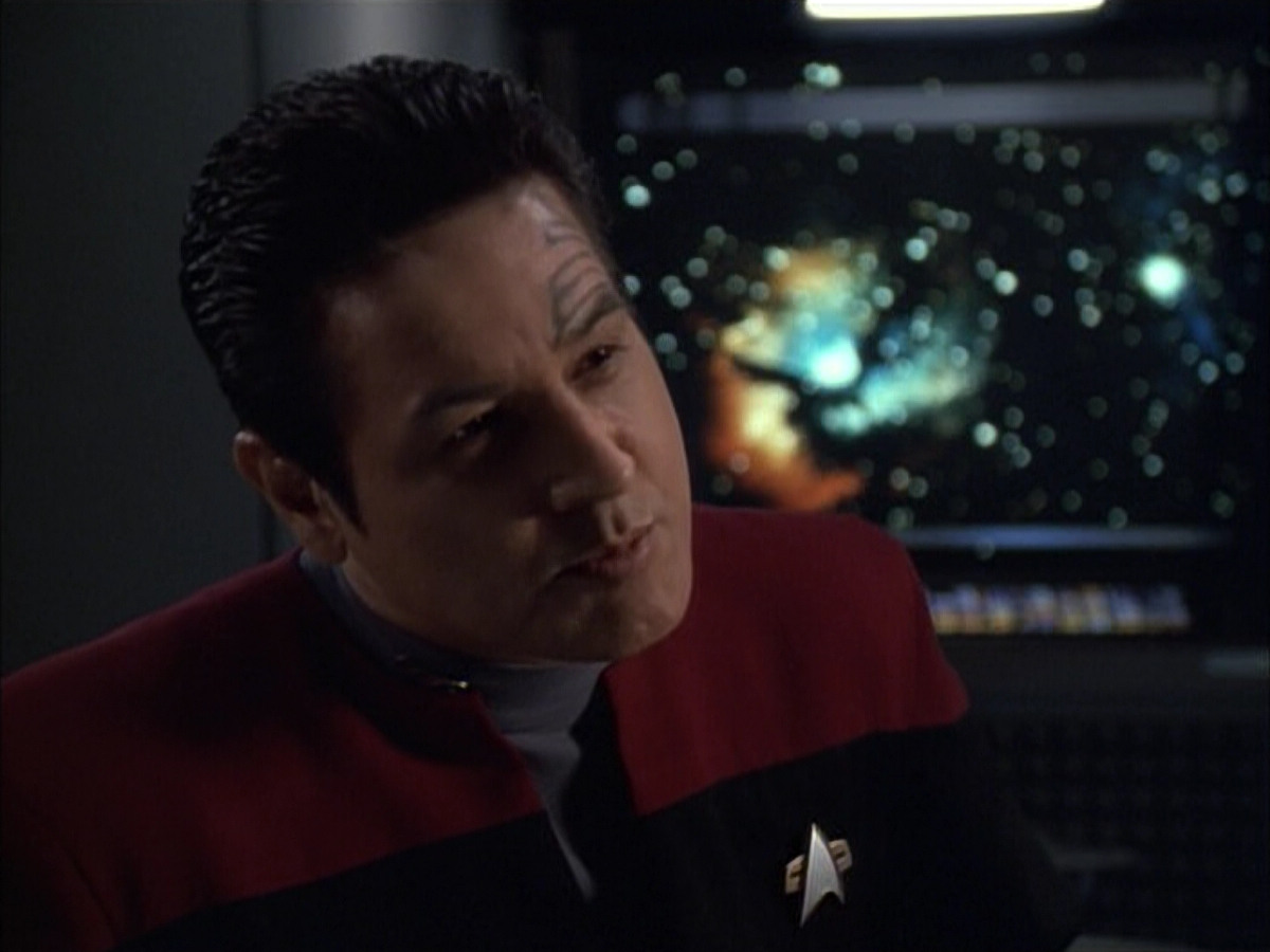 extant_StarTrek_VOY_6x02-SurvivalInstinct_03115.jpg