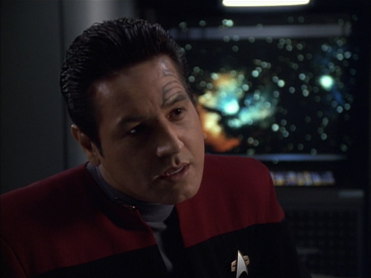 extant_StarTrek_VOY_6x02-SurvivalInstinct_03124.jpg