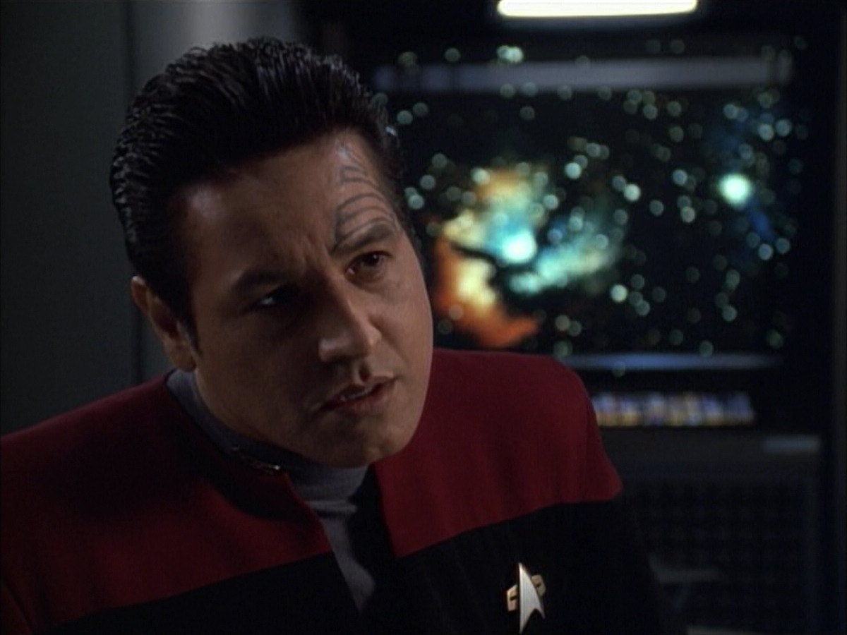 extant_StarTrek_VOY_6x02-SurvivalInstinct_03154.jpg