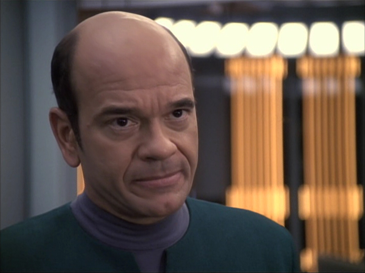 extant_StarTrek_VOY_6x02-SurvivalInstinct_03219.jpg