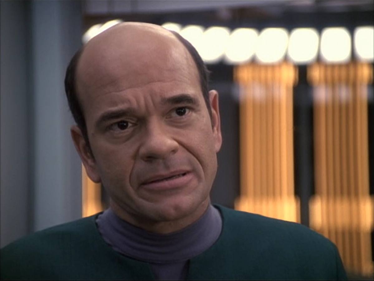 extant_StarTrek_VOY_6x02-SurvivalInstinct_03240.jpg