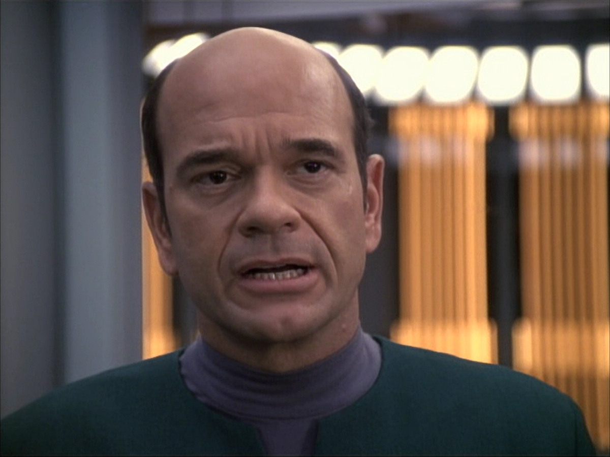 extant_StarTrek_VOY_6x02-SurvivalInstinct_03344.jpg