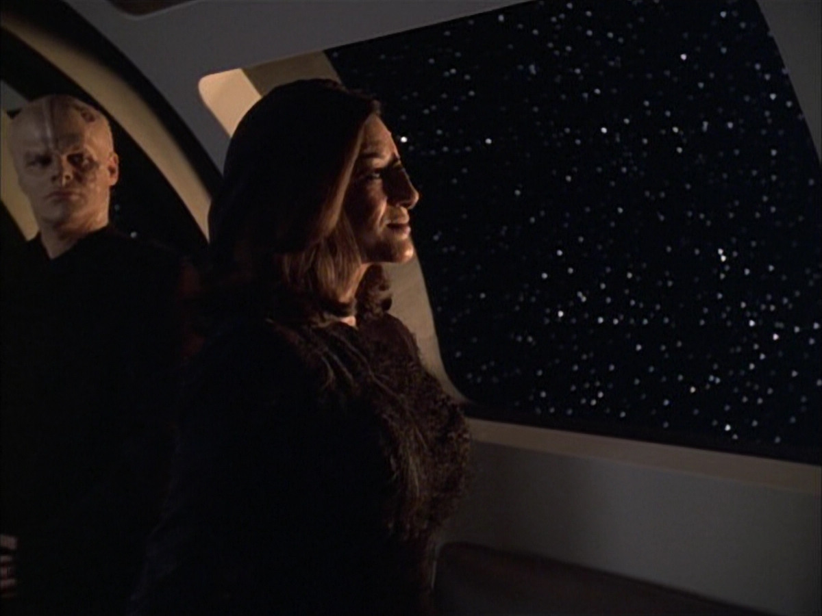 extant_StarTrek_VOY_6x02-SurvivalInstinct_03368.jpg