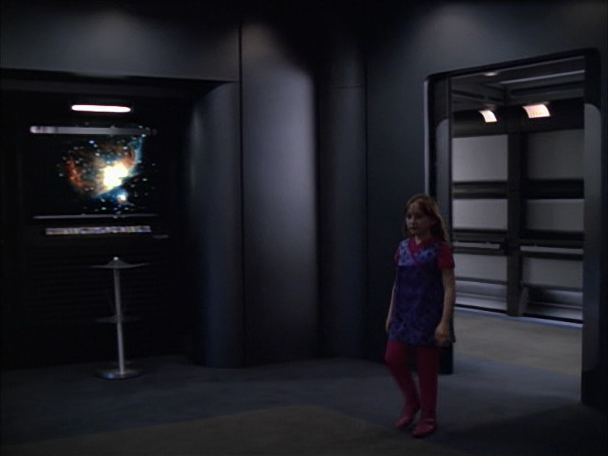 extant_StarTrek_VOY_6x02-SurvivalInstinct_03593.jpg