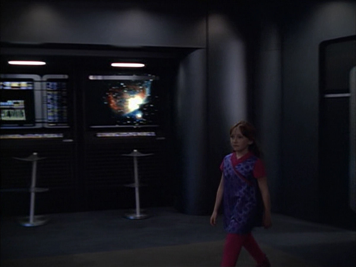 extant_StarTrek_VOY_6x02-SurvivalInstinct_03594.jpg
