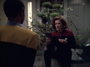 Filename=extant_StarTrek_VOY_6x02-SurvivalInstinct_00389.jpg
Filesize=177KiB
Dimensions=1200x900
Date added=Dec 27, 2019 extant_StarTrek_VOY_6x02-SurvivalInstinct_00389.jpg