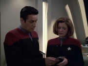 Filename=extant_StarTrek_VOY_6x02-SurvivalInstinct_00410.jpg
Filesize=151KiB
Dimensions=1200x900
Date added=Dec 27, 2019 extant_StarTrek_VOY_6x02-SurvivalInstinct_00410.jpg