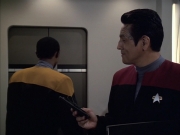 Filename=extant_StarTrek_VOY_6x02-SurvivalInstinct_00440.jpg
Filesize=128KiB
Dimensions=1200x900
Date added=Dec 27, 2019 extant_StarTrek_VOY_6x02-SurvivalInstinct_00440.jpg