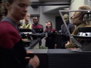 Filename=extant_StarTrek_VOY_6x02-SurvivalInstinct_00532.jpg
Filesize=182KiB
Dimensions=1200x900
Date added=Dec 27, 2019 extant_StarTrek_VOY_6x02-SurvivalInstinct_00532.jpg