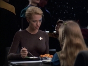 Filename=extant_StarTrek_VOY_6x02-SurvivalInstinct_00551.jpg
Filesize=161KiB
Dimensions=1200x900
Date added=Dec 27, 2019 extant_StarTrek_VOY_6x02-SurvivalInstinct_00551.jpg