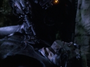 extant_StarTrek_VOY_6x02-SurvivalInstinct_00728.jpg