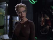 extant_StarTrek_VOY_6x02-SurvivalInstinct_00884.jpg
