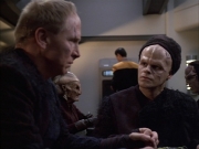 Filename=extant_StarTrek_VOY_6x02-SurvivalInstinct_00939.jpg
Filesize=155KiB
Dimensions=1200x900
Date added=Dec 27, 2019 extant_StarTrek_VOY_6x02-SurvivalInstinct_00939.jpg