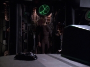 Filename=extant_StarTrek_VOY_6x02-SurvivalInstinct_01041.jpg
Filesize=171KiB
Dimensions=1200x900
Date added=Dec 27, 2019 extant_StarTrek_VOY_6x02-SurvivalInstinct_01041.jpg