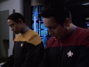 extant_StarTrek_VOY_6x02-SurvivalInstinct_01118.jpg