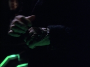 extant_StarTrek_VOY_6x02-SurvivalInstinct_01128.jpg