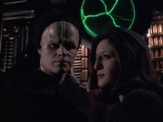 extant_StarTrek_VOY_6x02-SurvivalInstinct_01174.jpg