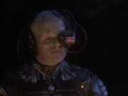 extant_StarTrek_VOY_6x02-SurvivalInstinct_01315.jpg